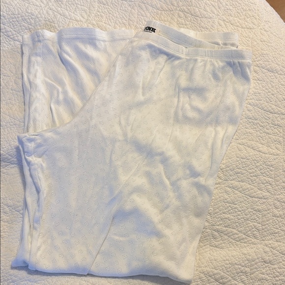 Women's White Intimate Set adjustable straps - Picture 3 of 6